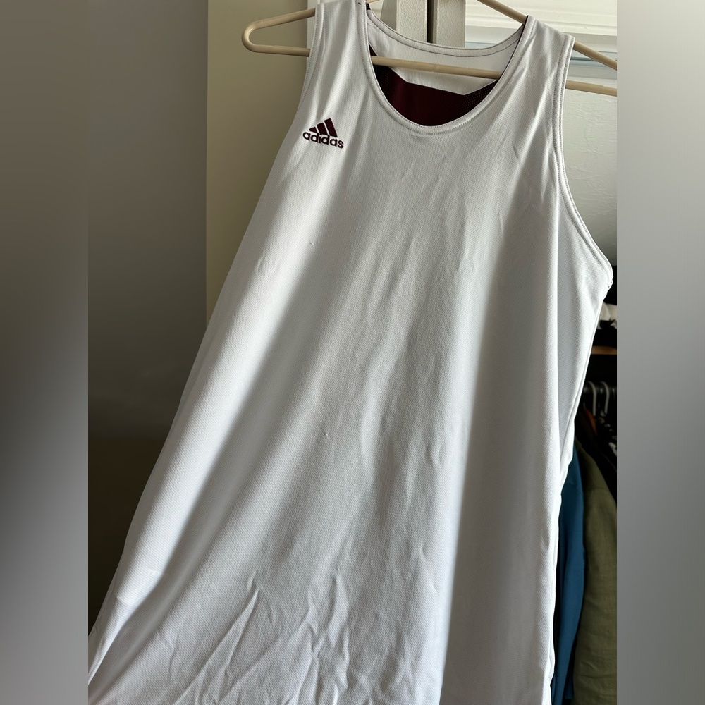 Adidas long top
